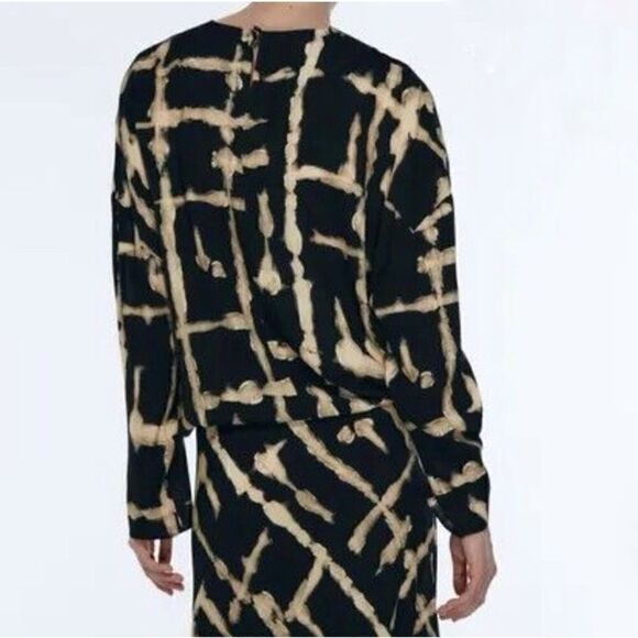 Zara Black Cream Geometric Print Long Sleeve Drawstring Hem Top - Picture 3 of 8